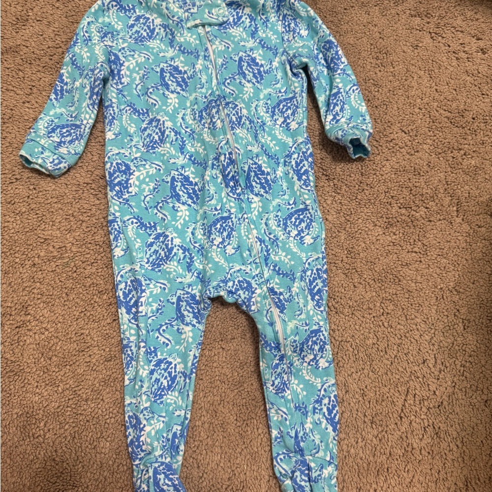 Lilly Pulitzer Aqua and White Turtle Print Baby Footie